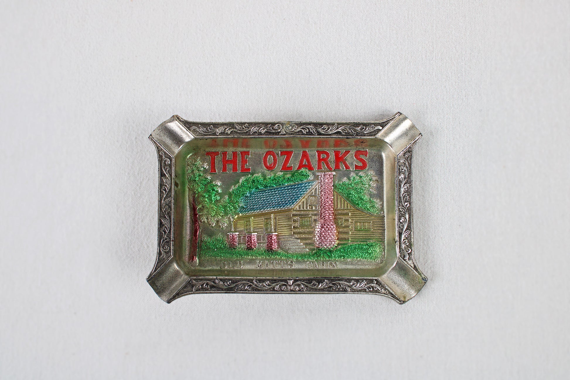 The Ozarks “Old Matt’s Cabin” Metal Ashtray Souvenir