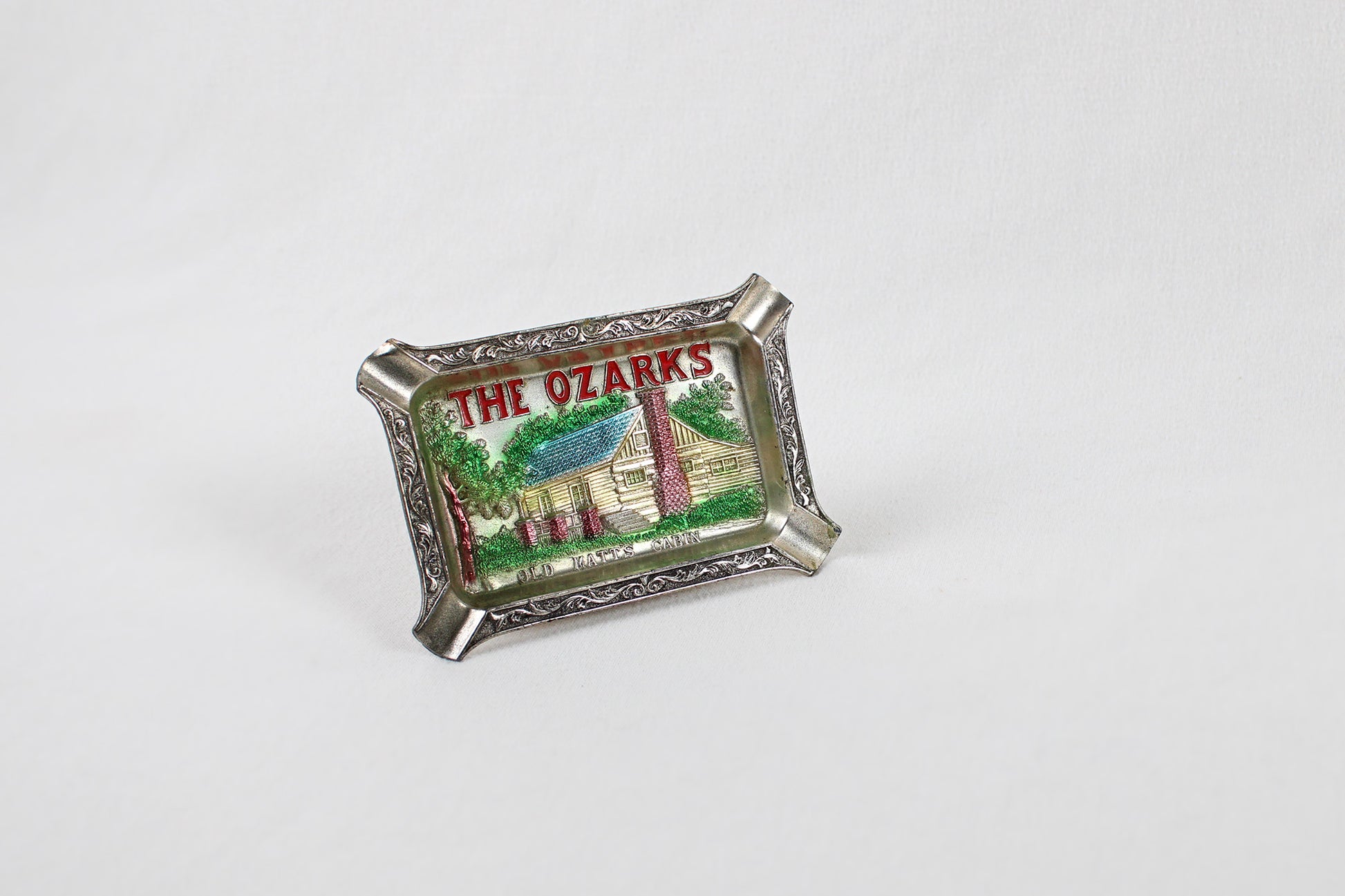 The Ozarks “Old Matt’s Cabin” Metal Ashtray Souvenir