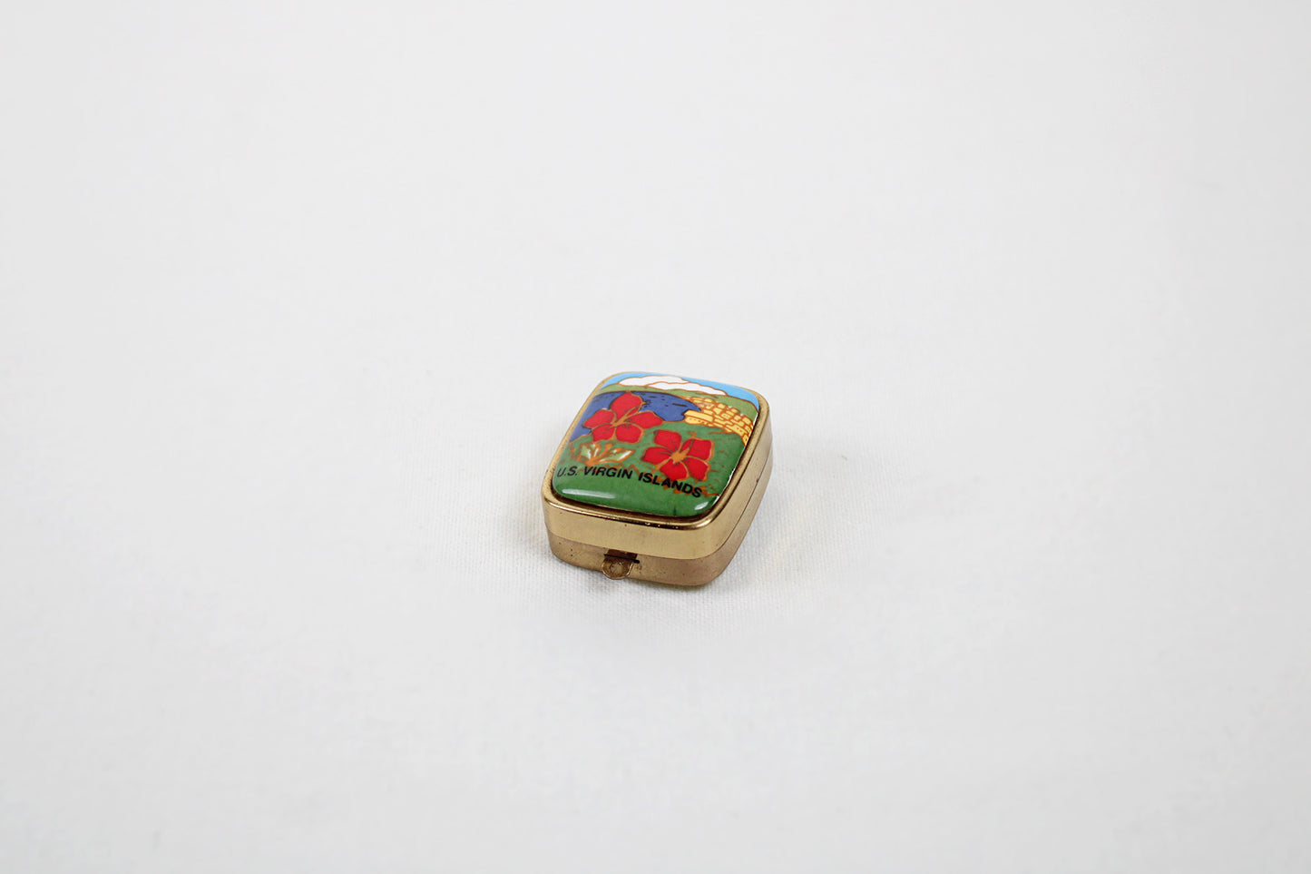 U.S. Virgin Islands Keychain Music Box Plays “Swan Lake”
