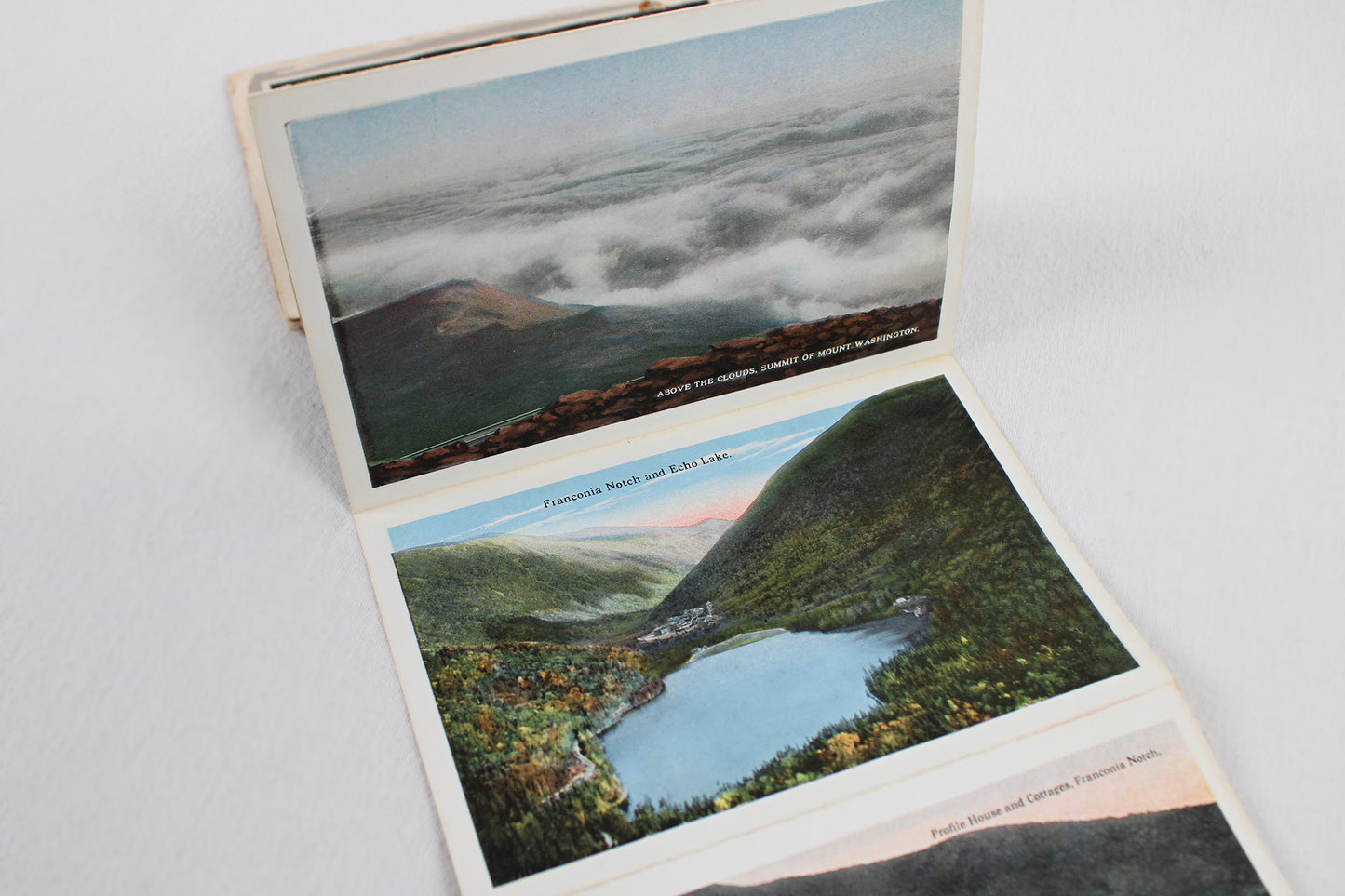 Souvenir of the White Mountains, New Hampshire Accordion Postcard Set