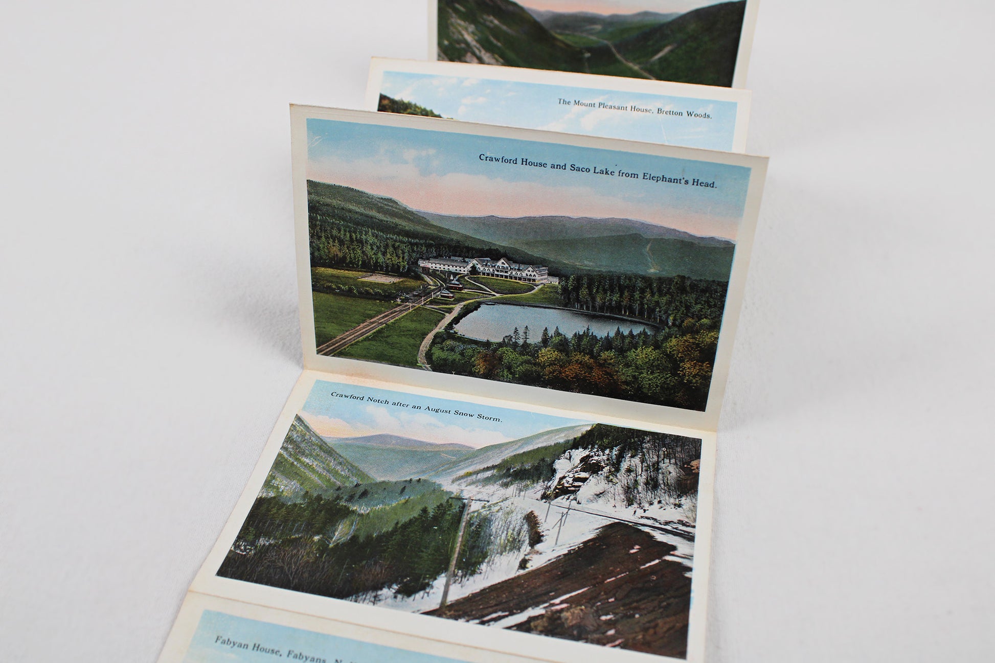 Souvenir of the White Mountains, New Hampshire Accordion Postcard Set