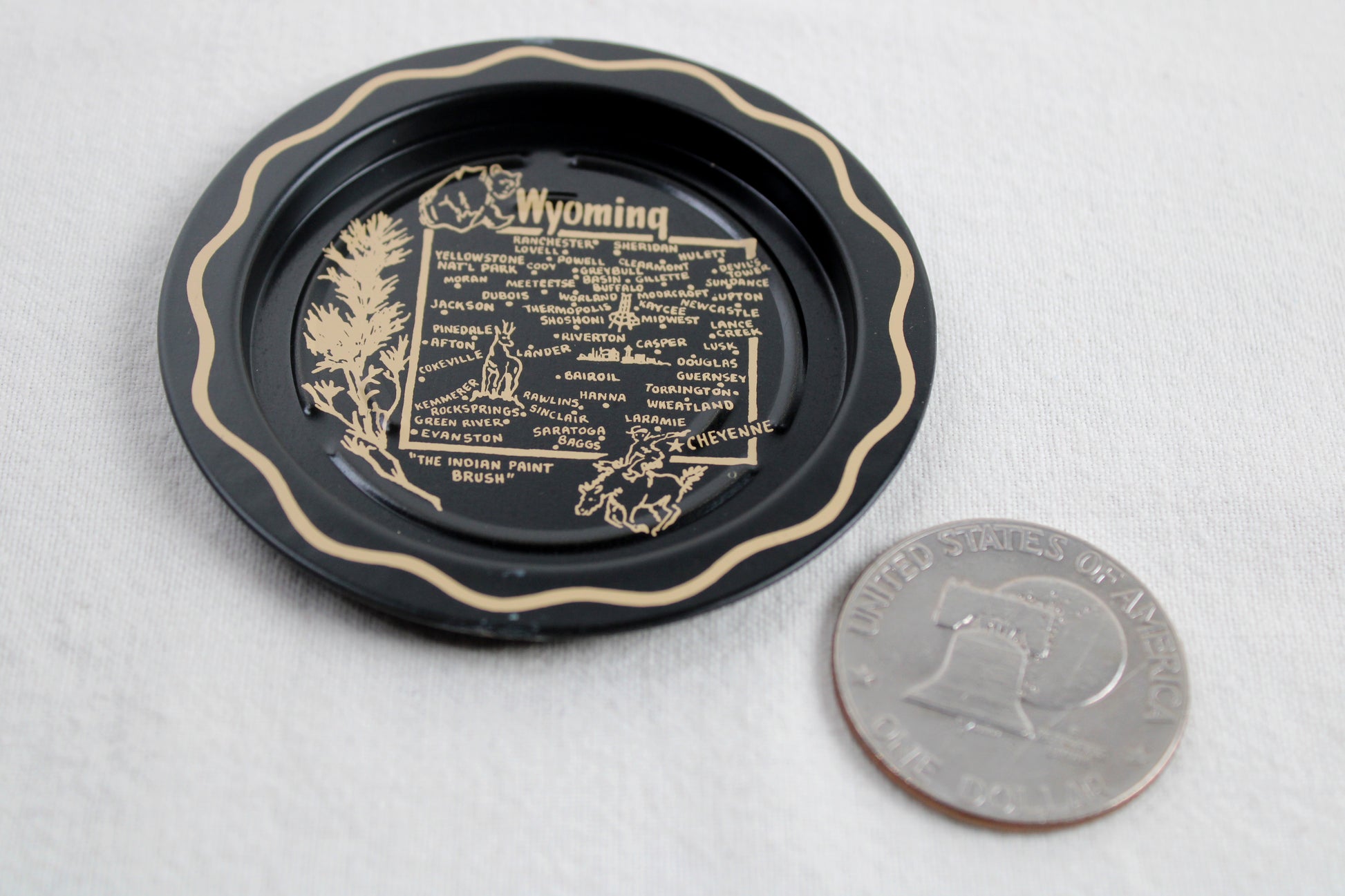 Wyoming Souvenir Metal Serving Tray + 6 Coasters