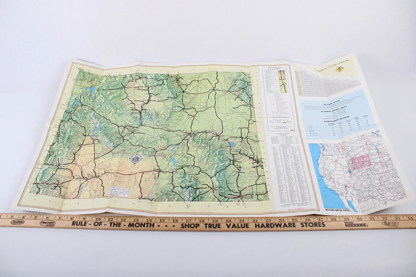 Welcome to Wonderful Wyoming Highway Map 1964